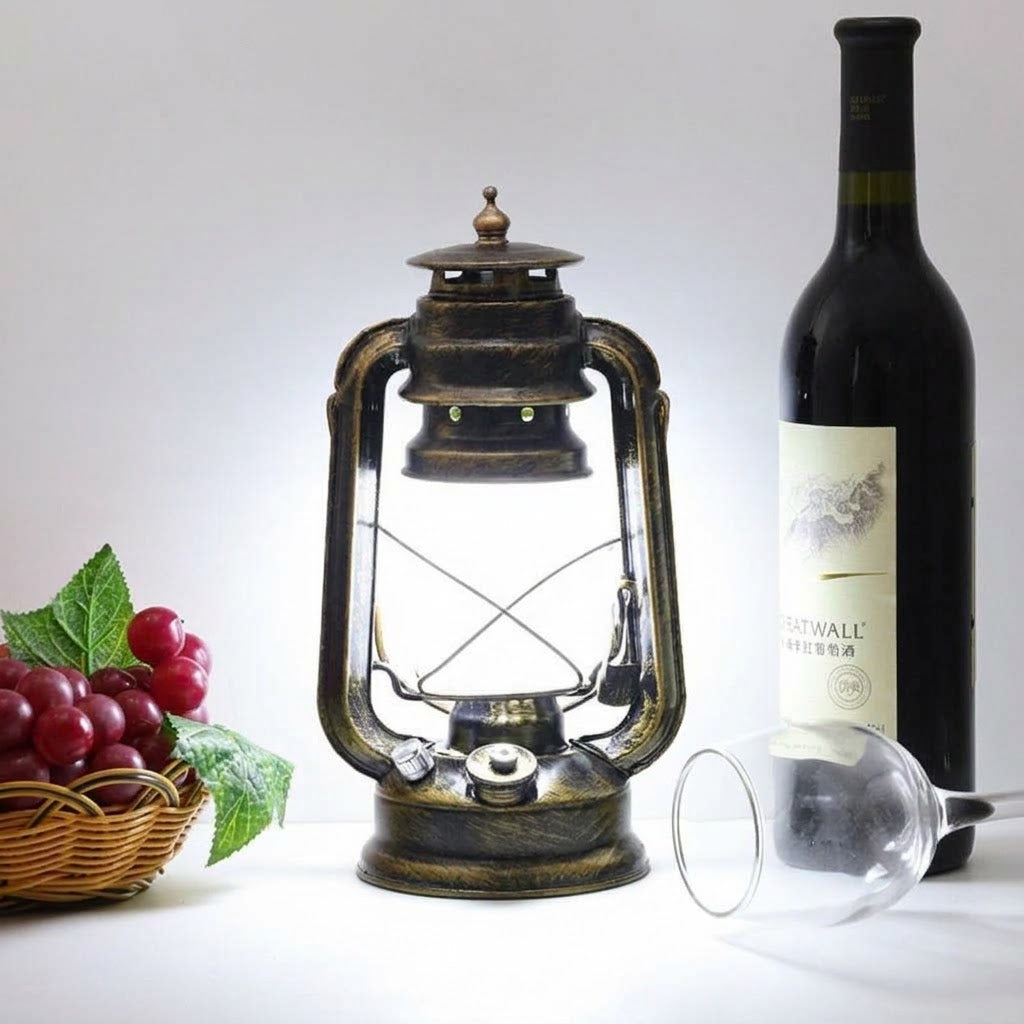 Retro Horse Lantern Outdoor Camping Kerosene Lamp